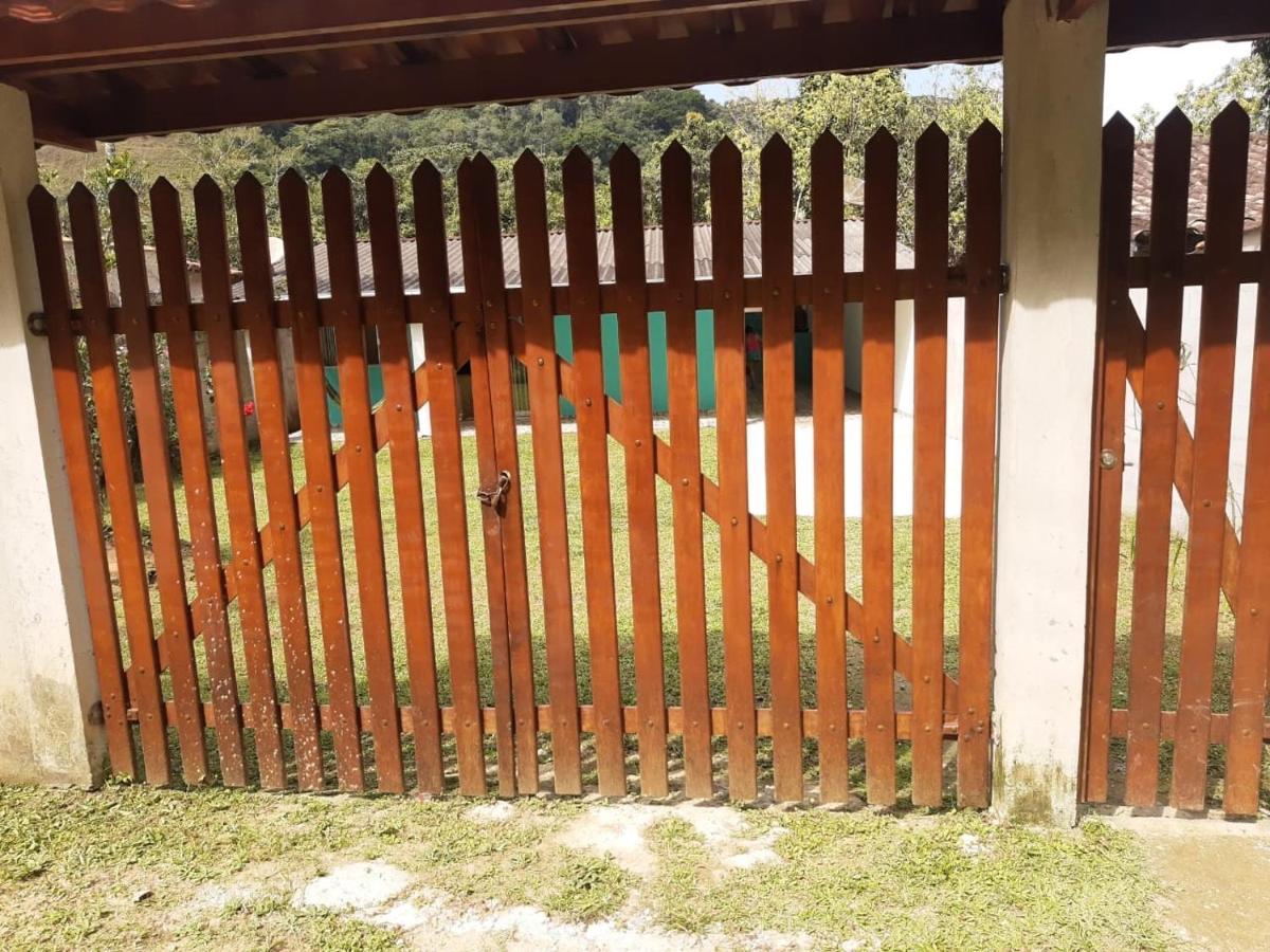 Casa Ampla e Confortável a 10 minutos Praia Ubatumirim Cambuca Villa Ubatuba Esterno foto